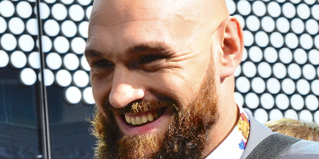 Dillian Whyte vuole la rivincita contro Tyson Fury dopo il “ko illegale”.