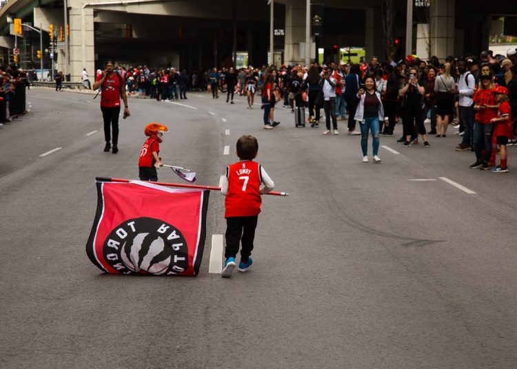 Toronto Raptors – Philadelphia 76ers. Da 3-0 a 3-2 ora Jurassik Park torna a far paura.