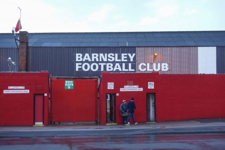 Barnsley – Blackpool. Aritmeticamente retrocesso, il Barnsley vuole salvare l’onore.