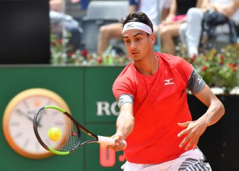 Ore 11:00, Sonego-Ivashka. L’azzurro chiede aiuta alla terra rossa per ripartire, il bielorusso è un’incognita