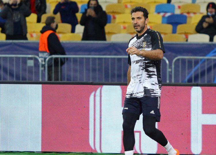 Ore 14:00, Parma-Como. Tre punti per uscire dal limbo, i padroni di casa credono ancora ai playoff