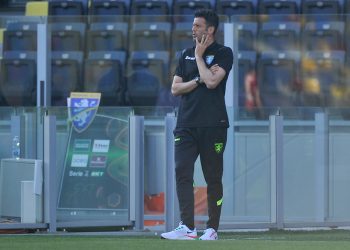 Ore 14:00, Lecce-Frosinone. I pugliesi sognano la A diretta, ma non possono fermarsi