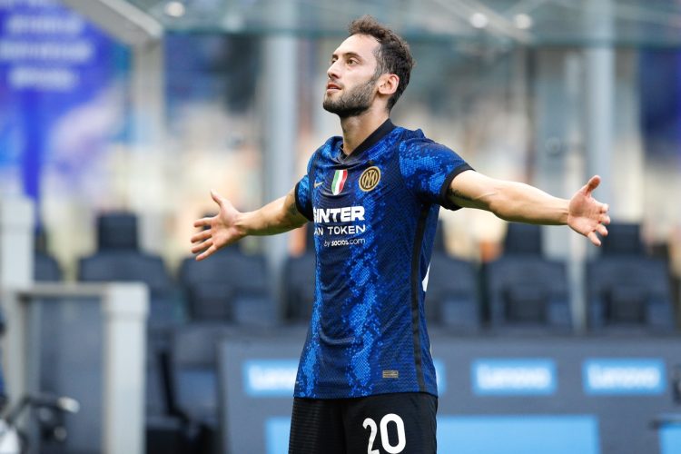 Ore 19:00, Spezia – Inter. Inzaghi torna a crederci dopo lo stop del Napoli e i pareggi del Milan.￼