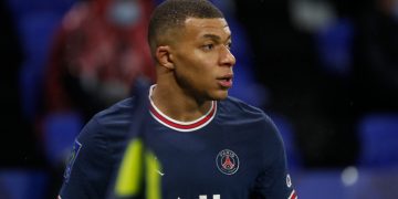 Psg-Lens. Champagne in fresco al Parco dei Principi, il decimo titolo ad un passo per i parigini