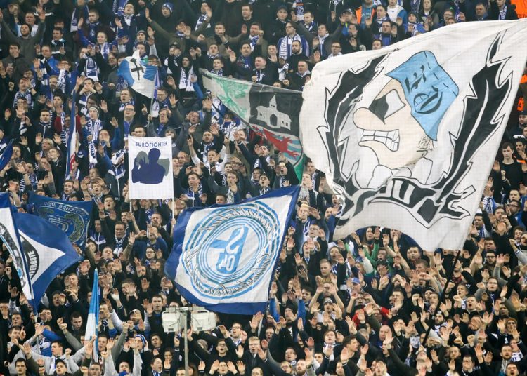 Ore 18:30, Dinamo Dresda-Schalke 04. Testacoda ad alta tensione in Zweite Liga