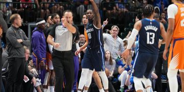 Playoff NBA, risultati della notte: Dallas e Philadelphia pareggiano sul 2-2