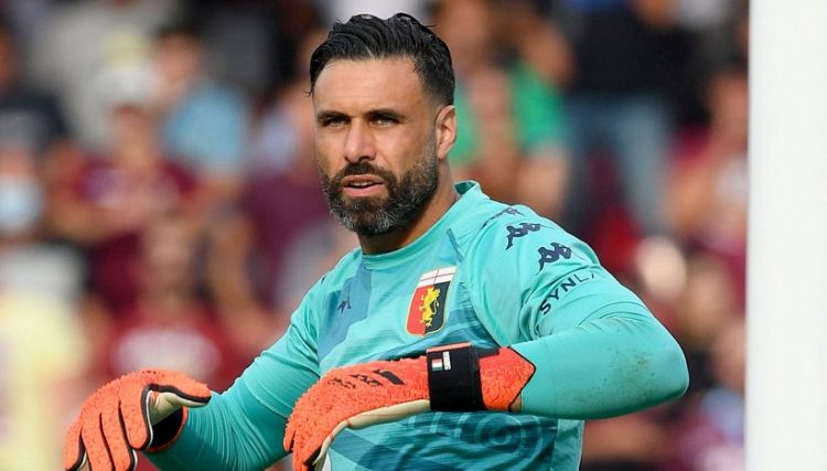 Napoli, si pensa a Sirigu come vice Meret per la prossima stagione