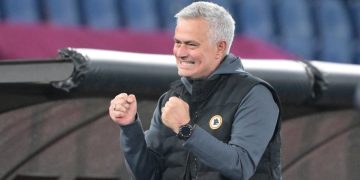 Mourinho dopo Roma-Leicester: “Vittoria di famiglia, ora vinciamo la finale”