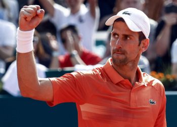 Djokovic-Aliassime. Nole insegue il suo sesto titolo al Foro Italico.