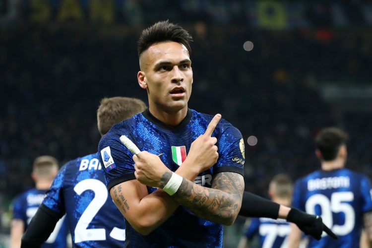 L’agente di Lautaro: “Felice di essere all’Inter, non aspettiamo un trasferimento”