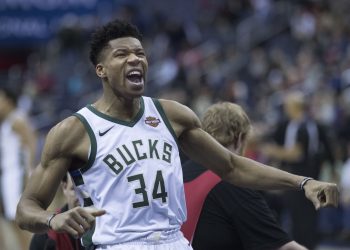 Milwaukee Bucks-Boston Celtics. I campioni in carica provano a suonare la carica in casa.