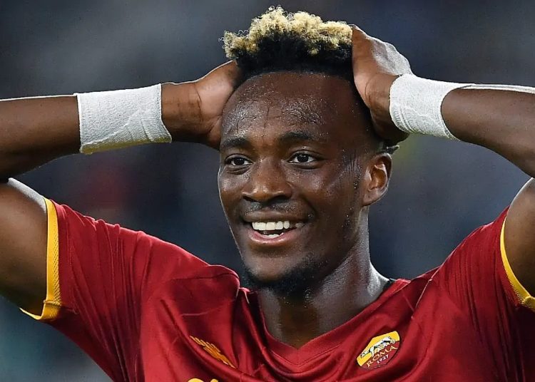 Abraham dopo Roma-Leicester: “La partita l’hanno vinta i tifosi prima ancora dell’inizio”