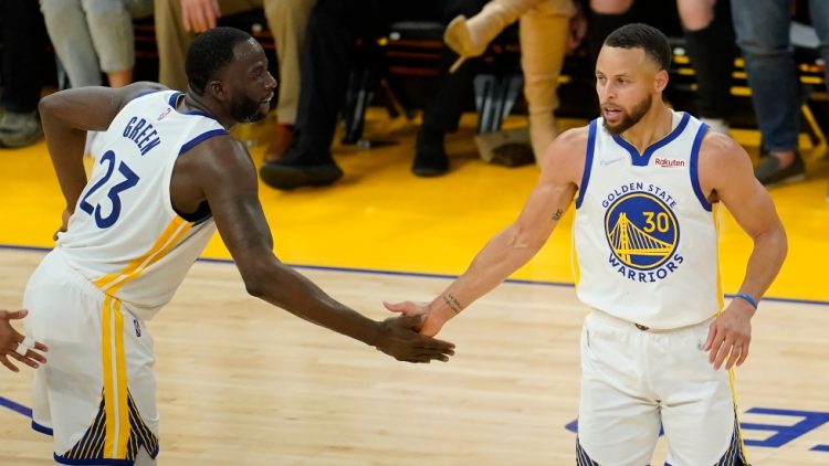 Nba: Dallas rimontata, anche gara-2 va a Golden State.