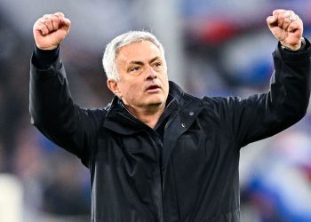 Roma-Leicester, Mourinho: “Chiedo ai tifosi di non essere spettatori ma giocatori”