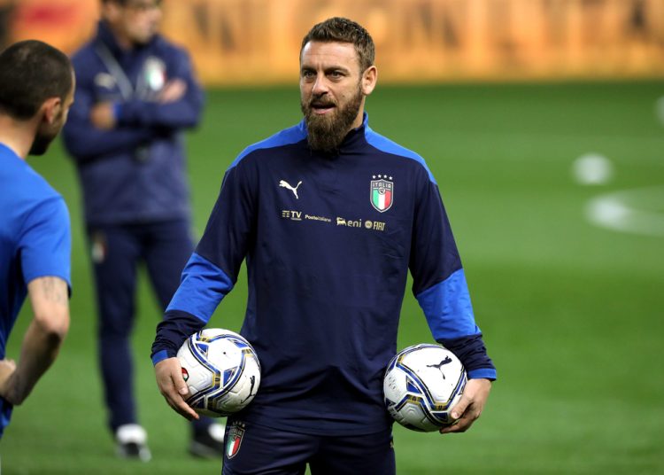 Pronostici Serie B 12 novembre – 13.a giornata, il big match è Bari-Sudtirol. De Rossi sfida Cannavaro