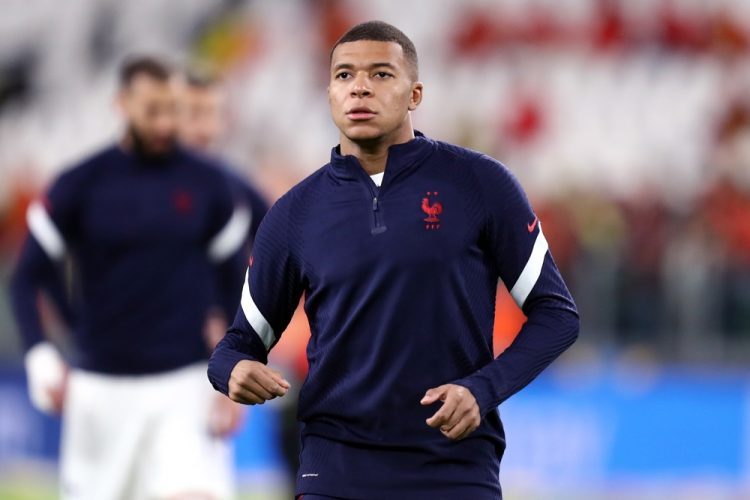 Liberté, egalité e Mbappé