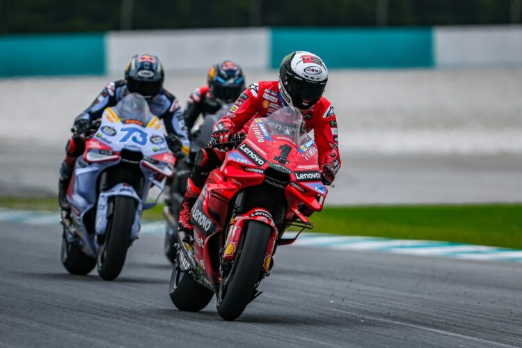 Calendario MotoGP 2024, Bagnaia vince a Barcellona: Martin è campione del mondo
