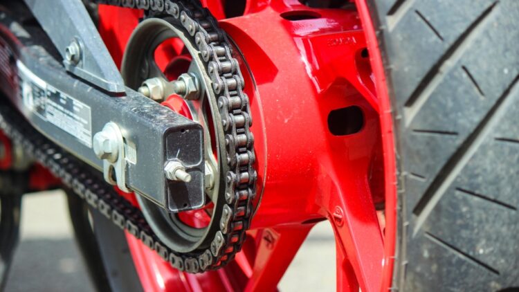 Motociclismo, lutto Luca Salvadori: non si correranno le ultime 2 gare