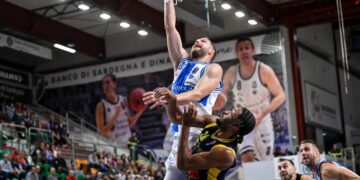 Basket, Lunch Match Dinamo Sassari- GeVi Napoli: servono punti