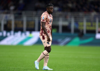Duván Zapata, stagione finita per il bomber del Torino: grave infortunio al ginocchio
