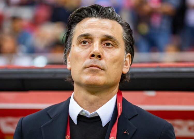 Manchester United, Montella nel mirino per il dopo Ten Hag