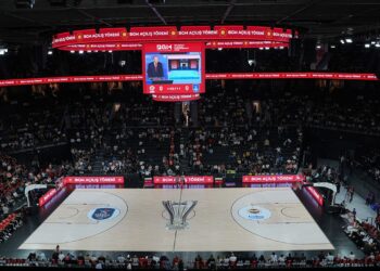 Eurolega: è il giorno della sfida Anadolu Efes- Paris Basketball