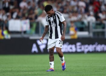 Juventus, emergenza infortuni: dopo Savona si ferma anche Douglas Luiz