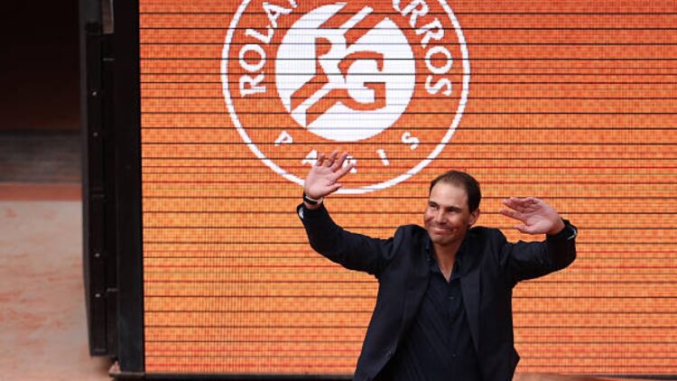 Roland Garros: il saluto del re Rafa Nadal
