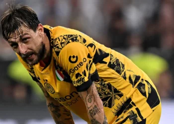 Mondiale per Club, scintille tra Acerbi e un tifoso