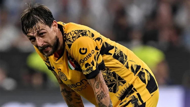 Mondiale per Club, scintille tra Acerbi e un tifoso