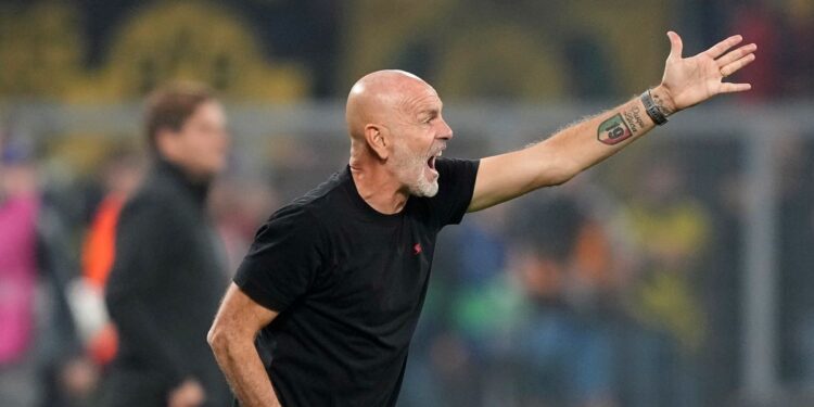 Fiorentina: è caccia al nuovo allenatore