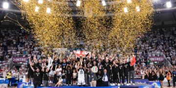 Virtus Bologna, tricolore con dedica: Polonara festeggia. Lo scudetto è per lui